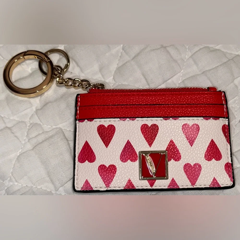 ❤️NWOT VICTORIAS SECRET VALENTINES KEYCHAIN & CARD HOLDER❤️